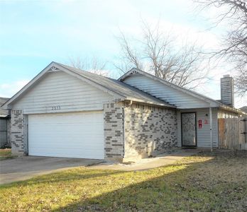 2533 Winding Rd, Fort Worth, TX, 76133