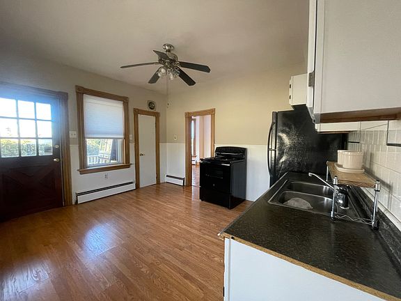 3rd image of 23 Sunset Ave #A