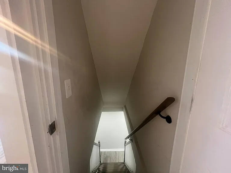 3031 Shannon Dr — Photo 17