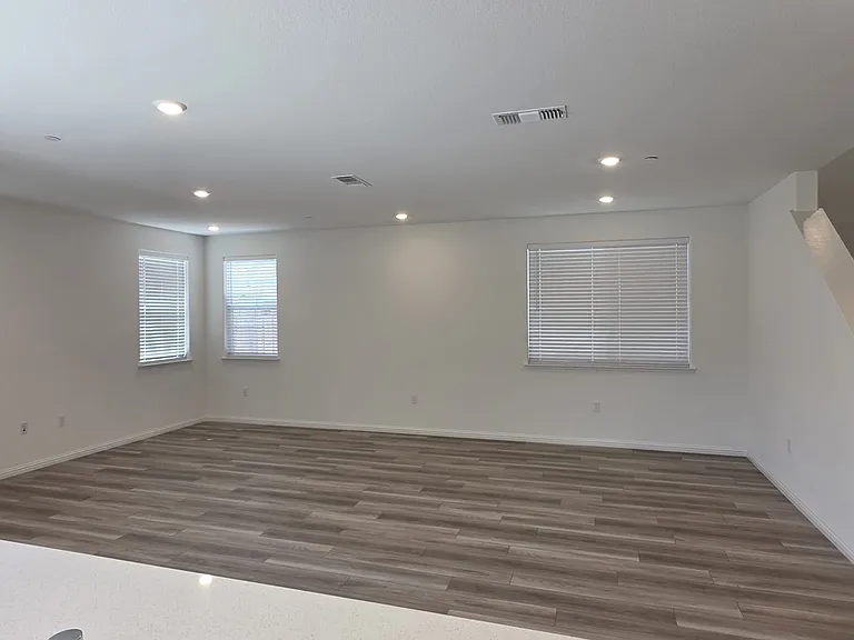 1578 Halo Pl — Photo 7