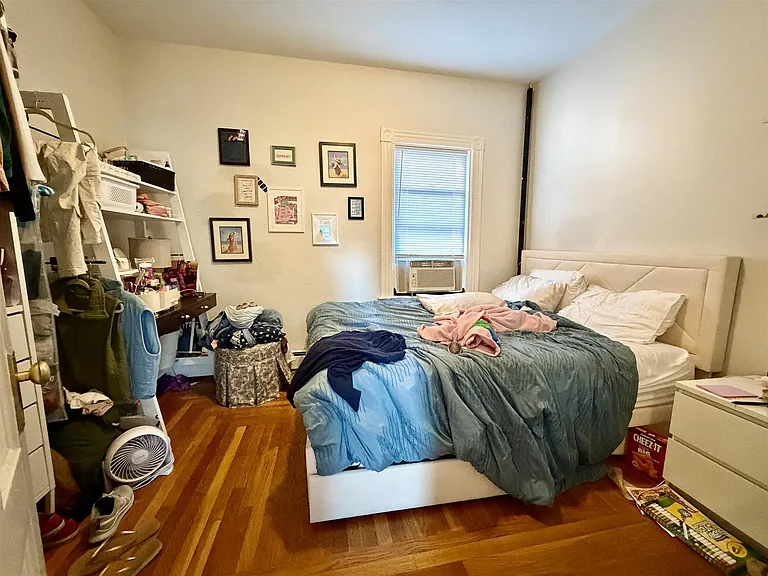 741 Somerville Ave #1 — Photo 5