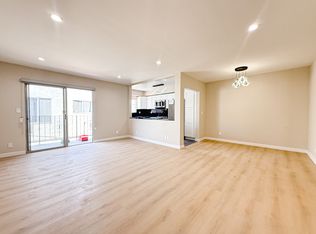 1035 N Hayworth Ave APT 208, Los Angeles, CA 90046