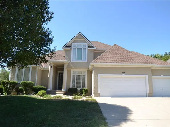 6328 N Spruce Ave, Gladstone, MO 64119