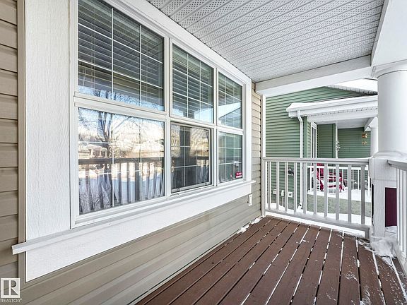 2nd image of 960 Summerside Link SW