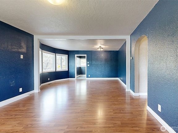 3rd image of 503 Juniper Street