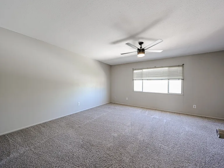 4028 N Granite Reef Rd — Photo 16