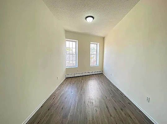3rd image of 114-32 Farmers Blvd #2D
