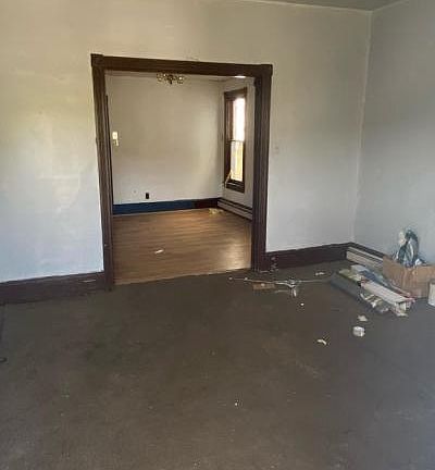 5th image of 129 Willow St