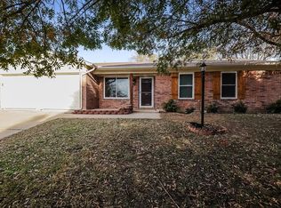 6508 Charmaine Dr, Watauga, TX 76148
