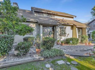 75 Harvey Ter, Fremont, CA 94536