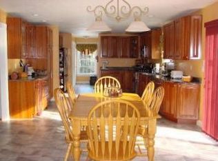 164 Lowell St, Dunstable, MA 01827