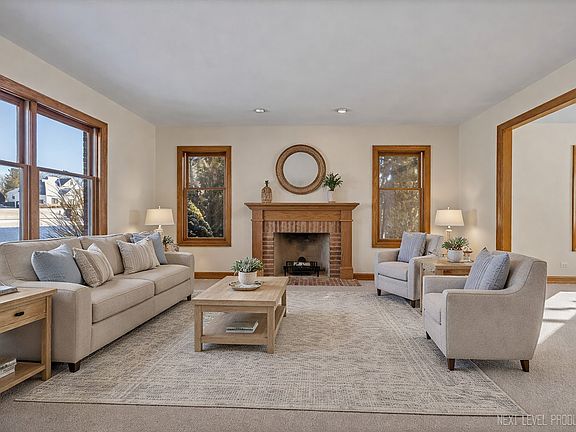 4th image of 43W701 Willow Creek Dr