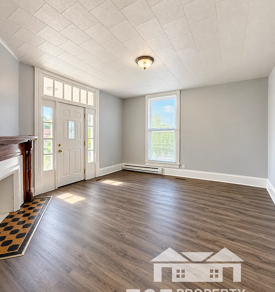 2 bed, 650 sqft, $950 — Photo 2