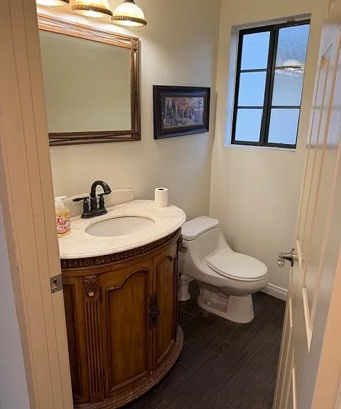 18435 Keswick St #13 — Photo 8