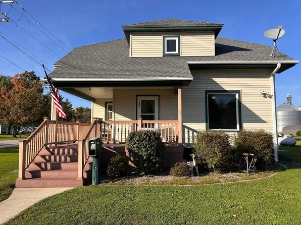208 5th St NW, Fort Atkinson, IA 52144