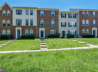 42952 Miltec Ter, Chantilly, VA 20152