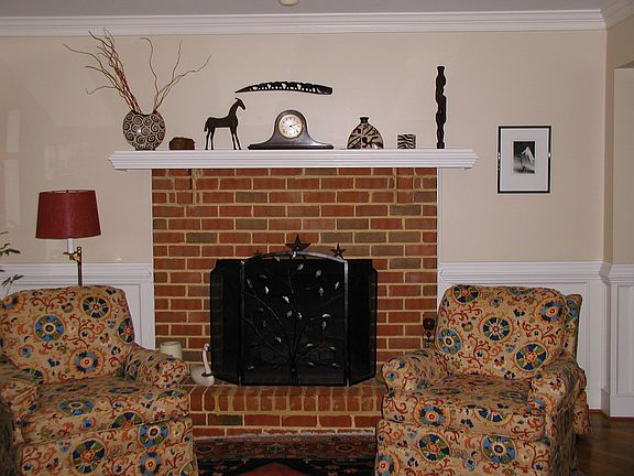 Fam.Rm. FP w.gas logs