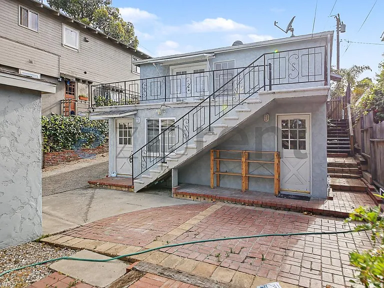 2504 Palm Ave — Photo 27