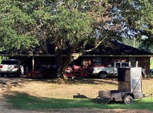 1451 Land Rd, Columbus, MS 39705