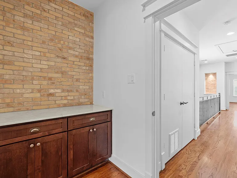 4503 Floyd St — Photo 29