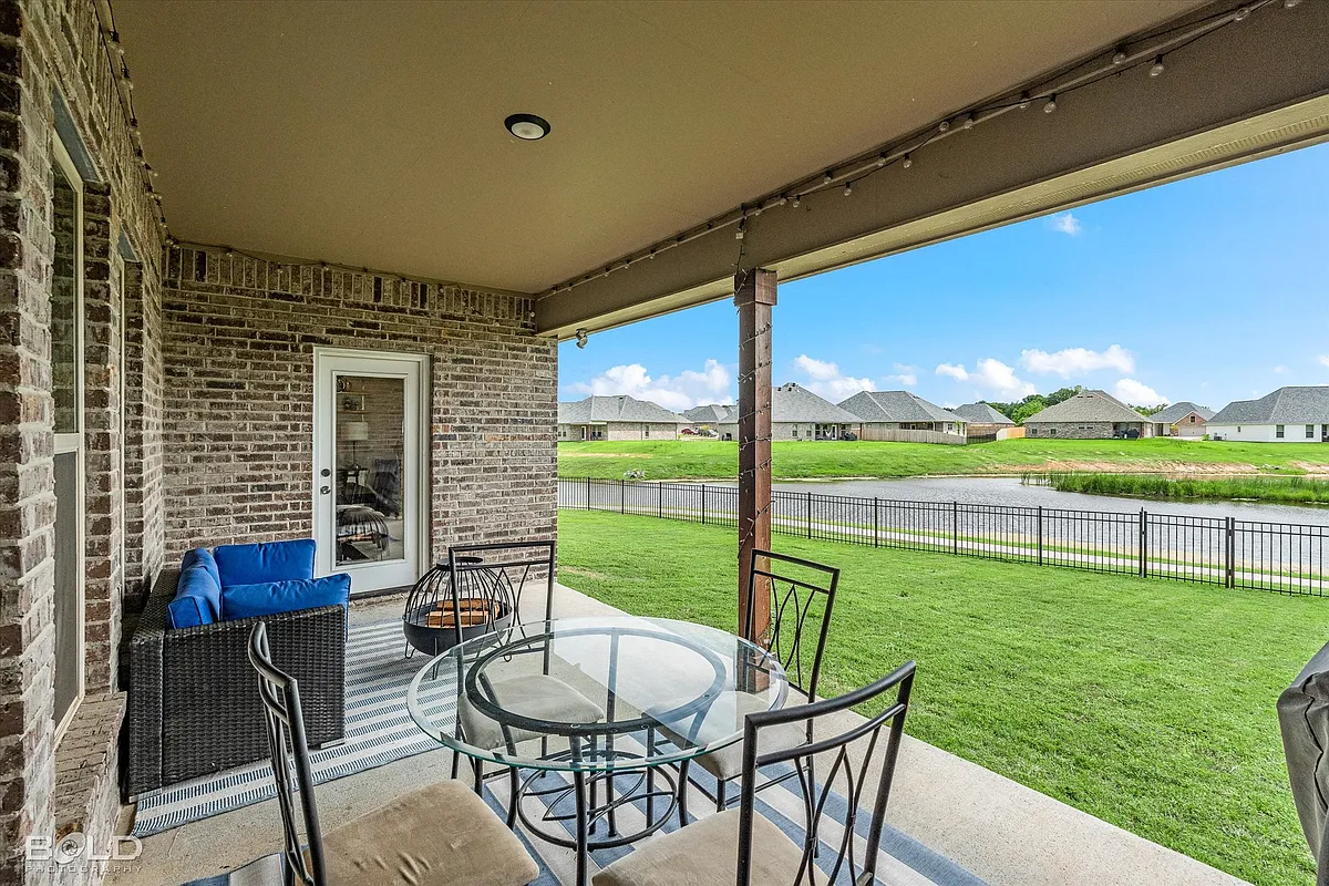 Building Photo - 137 Brimestone Loop