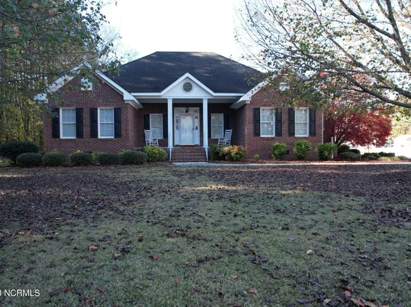 110 Bizzell Drive, Clinton, NC 28328