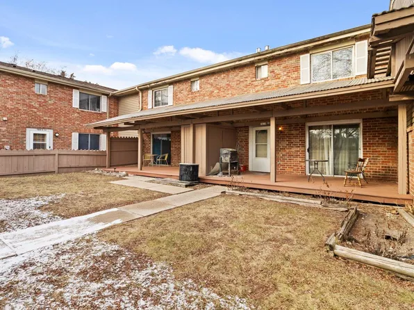7821 North 60th STREET #E, Milwaukee, WI 53223