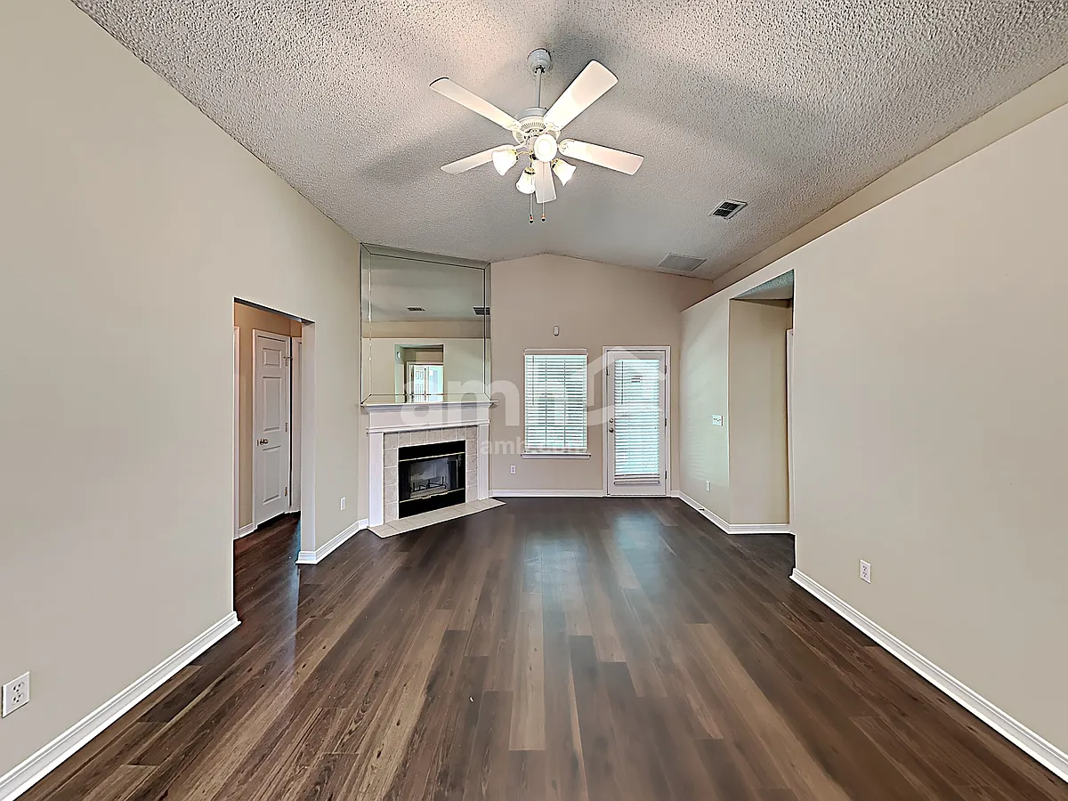 Building Photo - 6253 N Ironside Dr