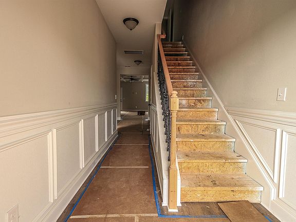 2nd image of 207 Eastwoods Section #5-lot 207