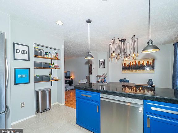 4th image of 8208 Meadow Wick Ct