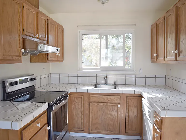 1262 W McKinley Ave #6 — Photo 6