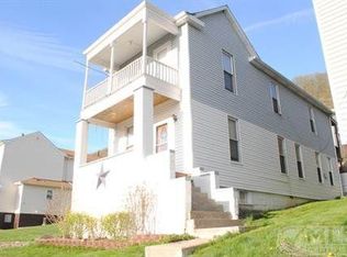 1412 Marshall St, Benwood, WV