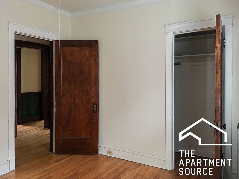 3817 N Lawndale Ave #2W — Photo 5