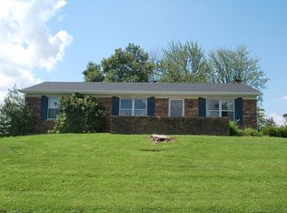 827 Wesley Dr, Villa Hills, KY 41017