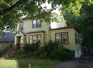 185 Manthorne Rd, Boston, MA 02132