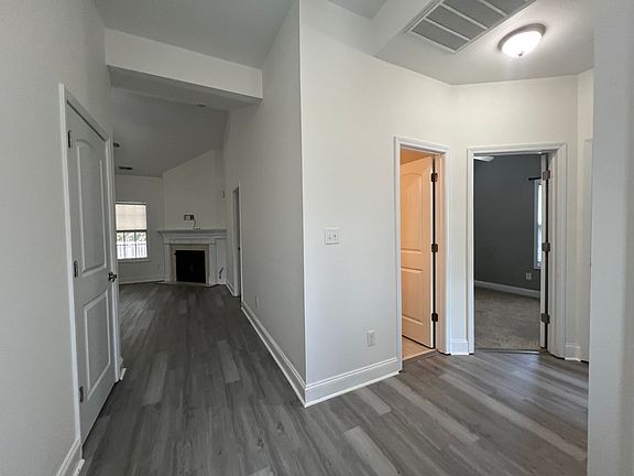 2nd image of 1500 Gray Hill Ct