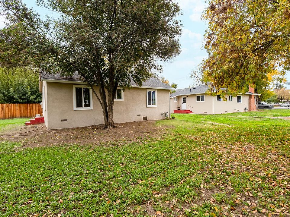1st image of 308 6th St