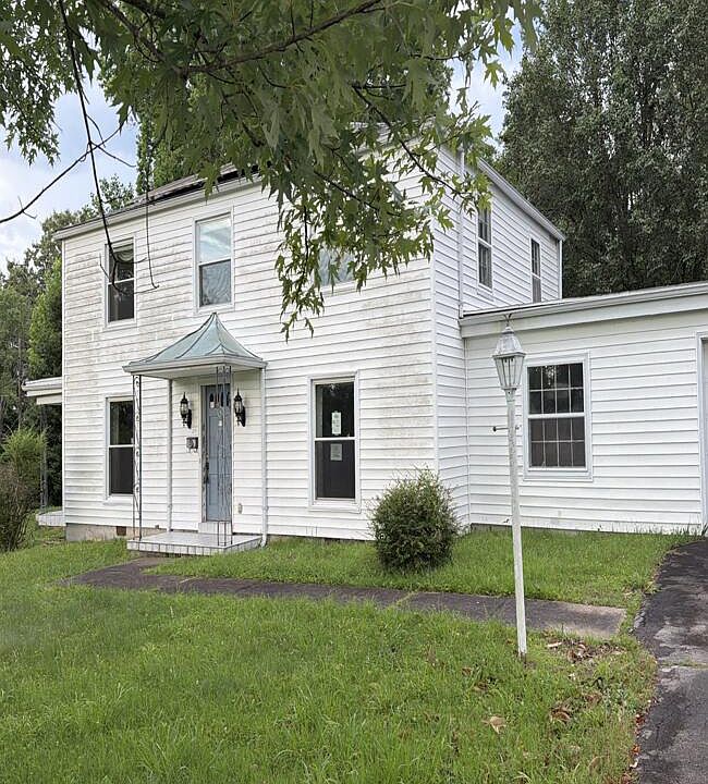 1st image of 214 Highland Dr