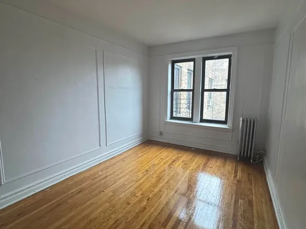 28 Arden Street image 1 of 9