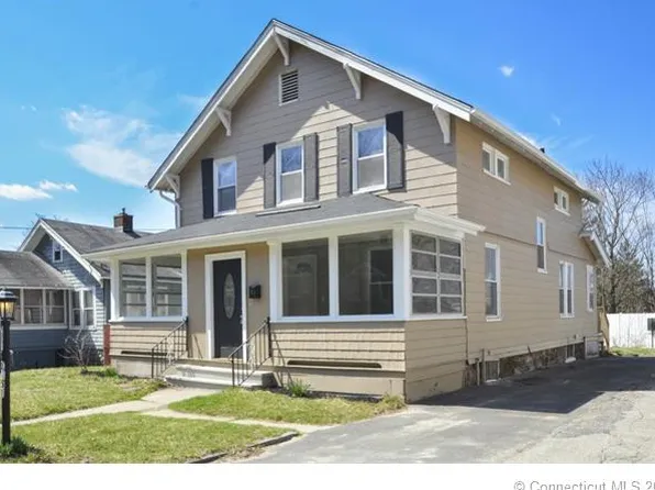 1051 Cooke St, Waterbury, CT 06704