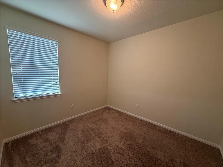 1001 Zodiac Ln #15 — Photo 16