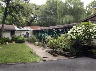 5744 SW 33rd St, Topeka, KS 66614