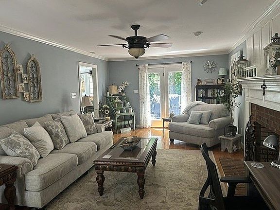 4th image of 1129 Turner Farms Rd
