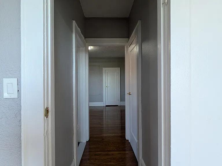 753-758 Jersey Ave #6 — Photo 28
