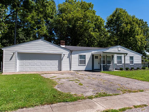 3rd image of 4905 Delaware Dr