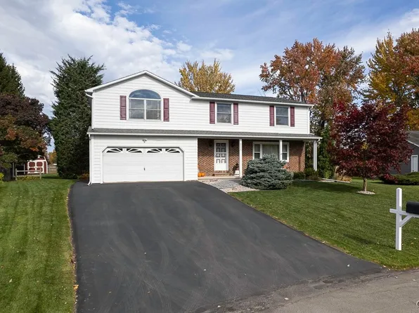 4930 Look Kinney Cir, Liverpool, NY 13088