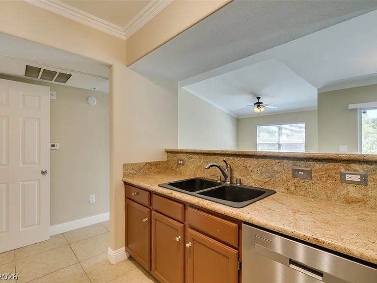 7255 W Sunset Rd #2067 — Photo 28