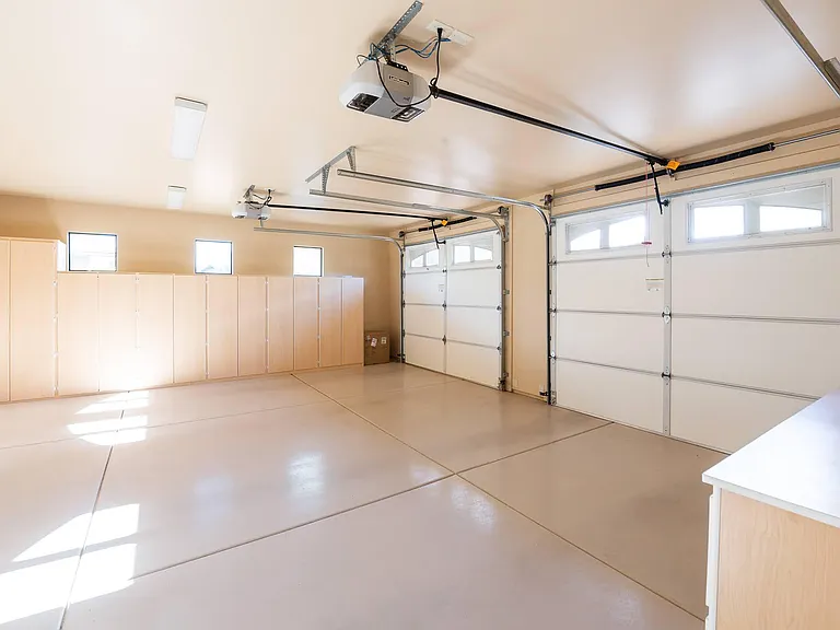 560 Rodeo Rd — Photo 33
