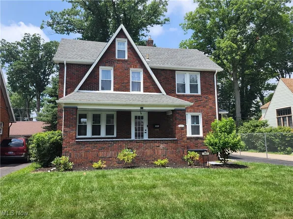 343 Genesee Ave NE, Warren, OH 44483