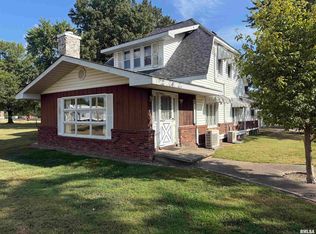 108 Lair Ave, Vernon, IL 62892